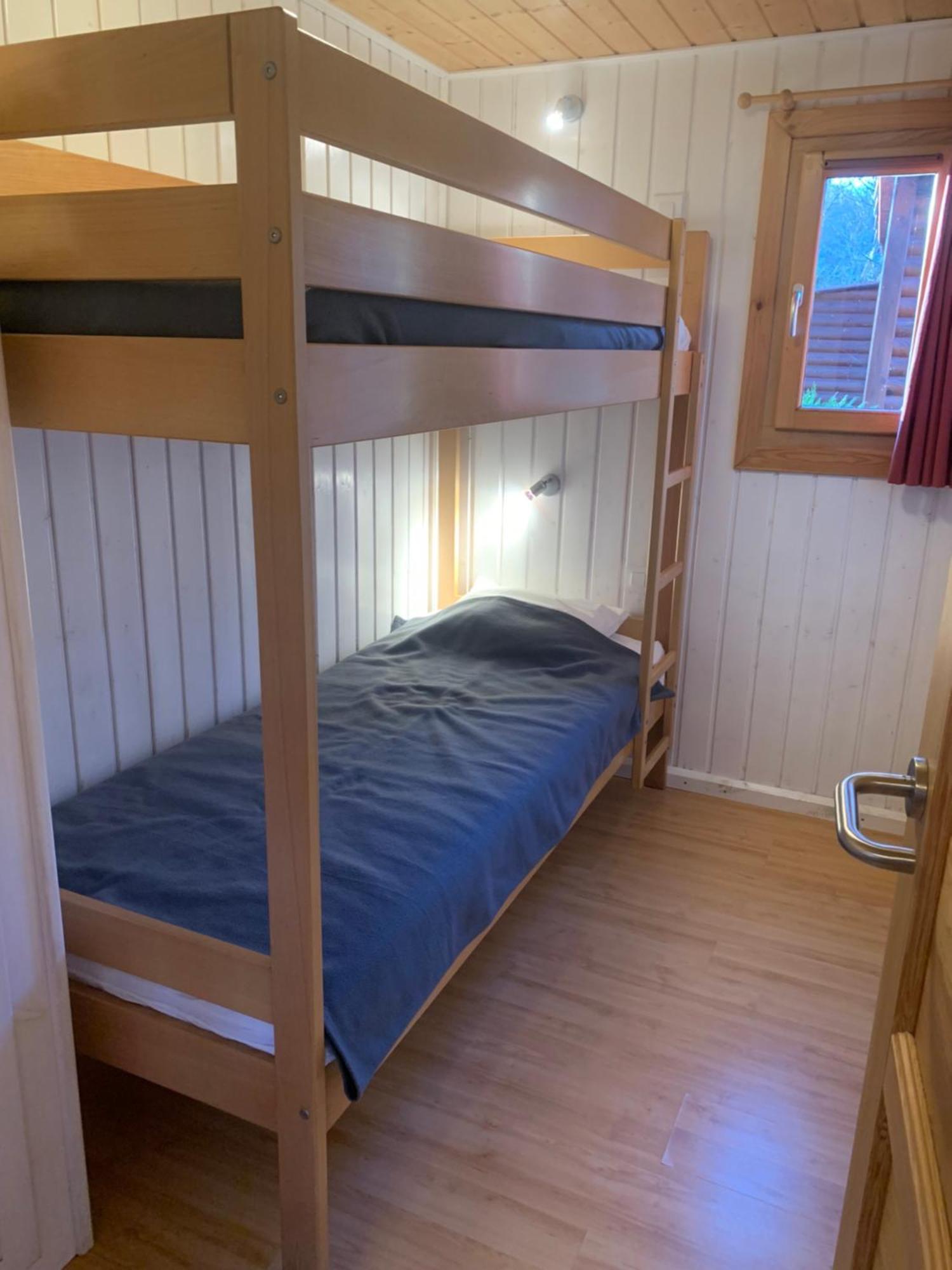 Camping Familial Paisible Avec Piscine, Mobil Home , Chalet, Studio & Emplacement Nue Casties-Labrande Екстер'єр фото